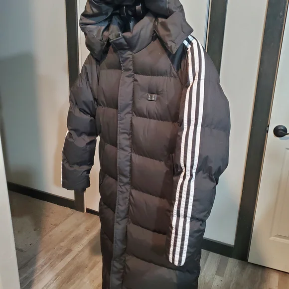 NEW Womens Heated Black Puffer Coat 100% Poly Fiber Fill With Battery Pack SZ S - Picture 8 of 14